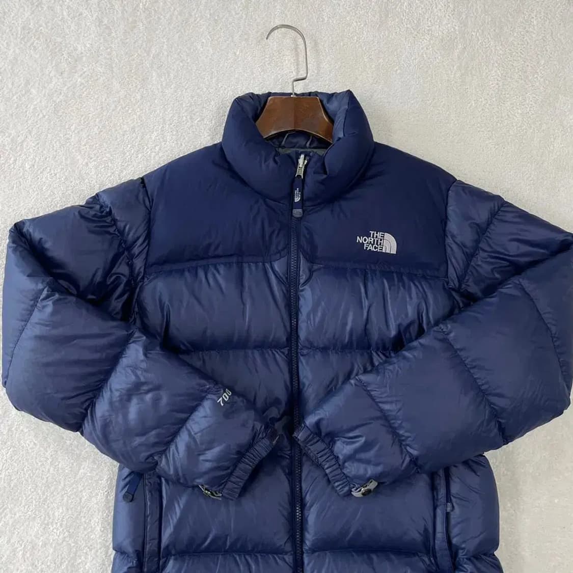 L 노스페이스 여성 눕시 700 패딩 상품이미지2