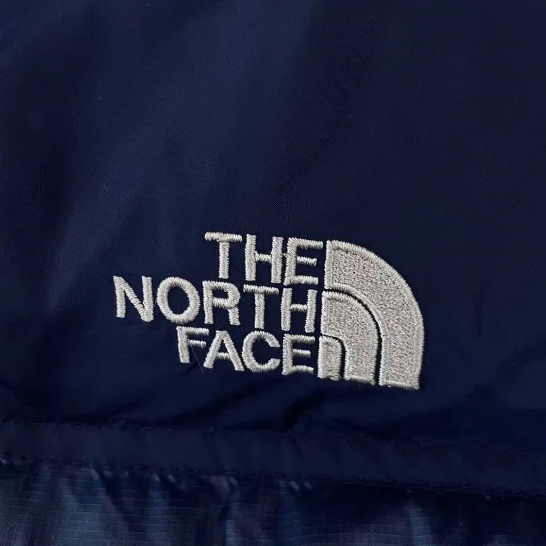 L 노스페이스 여성 눕시 700 패딩 상품이미지5