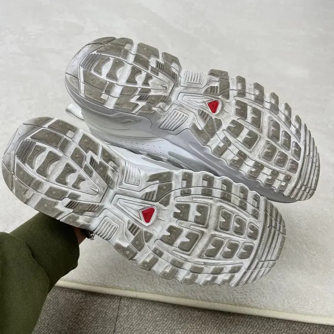 265 살로몬 ACS OG 실버화이트 신발 상품이미지9