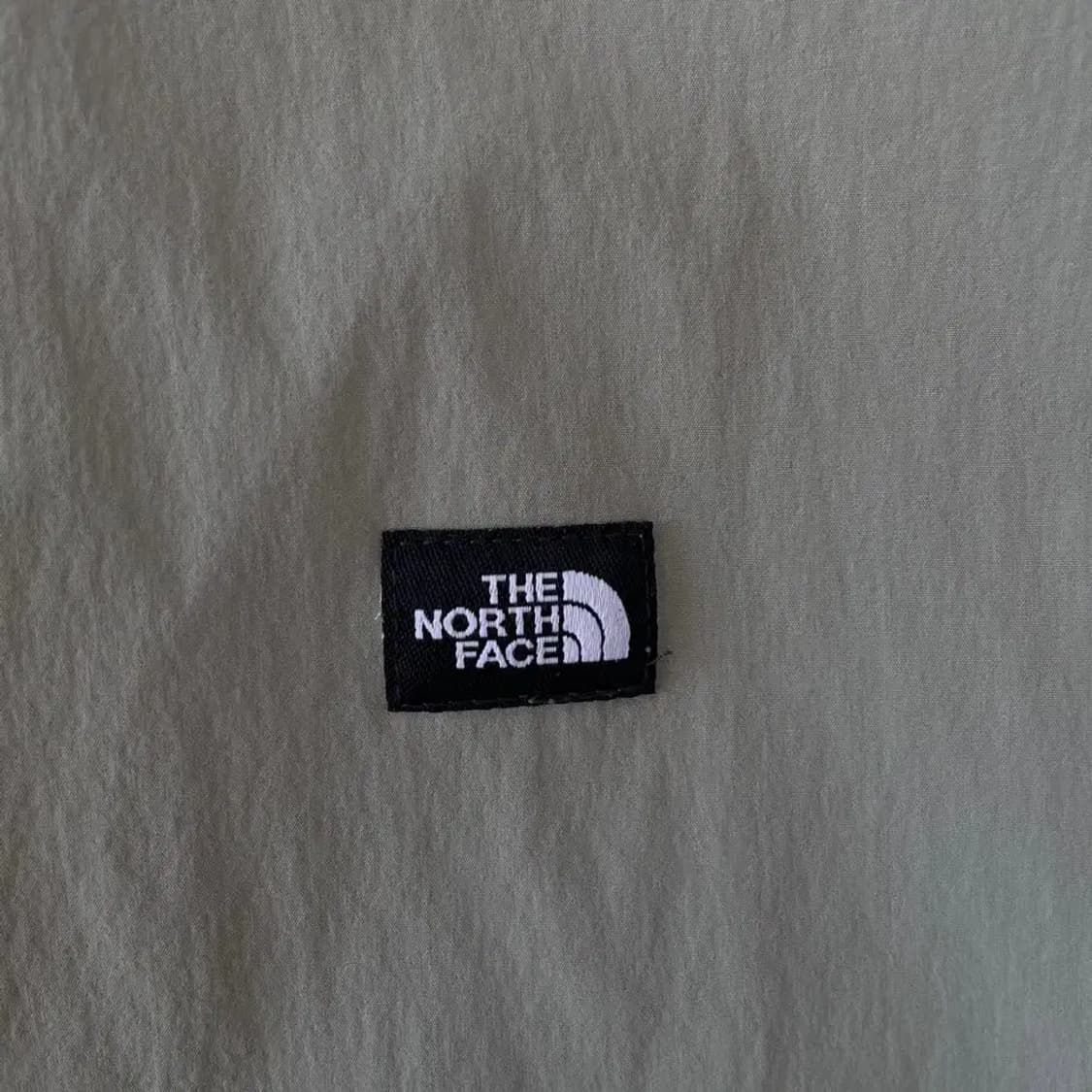 XXL 노스페이스 웜업 카키 바람막이 맨투맨 110 상품이미지5