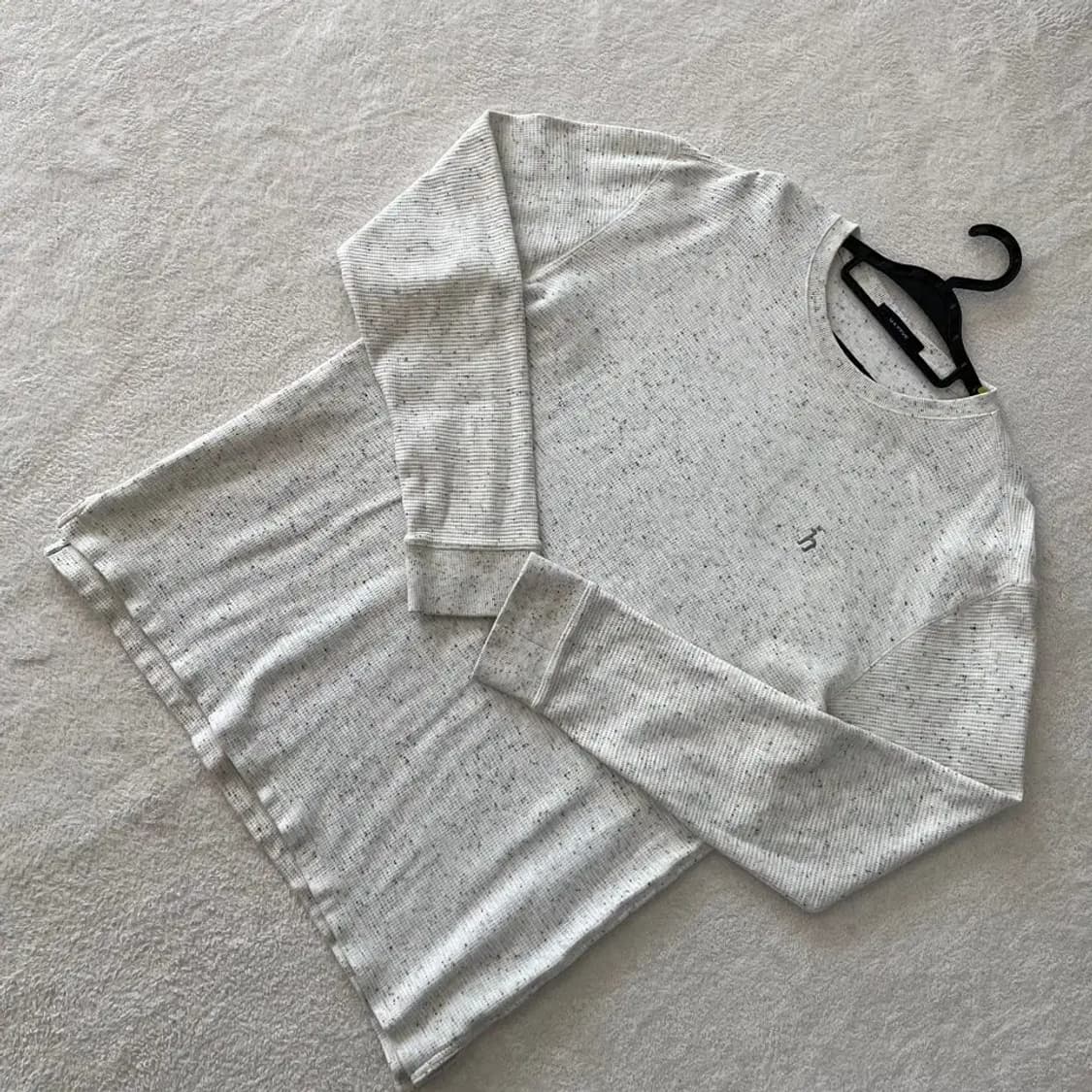 헤지스 니트 맨투맨 105-110 상품이미지3