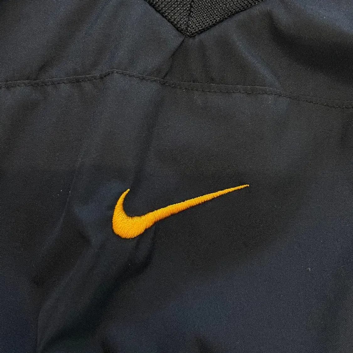 나이키 여성 리메이크 크롭 웜업 빈티지 상품이미지5