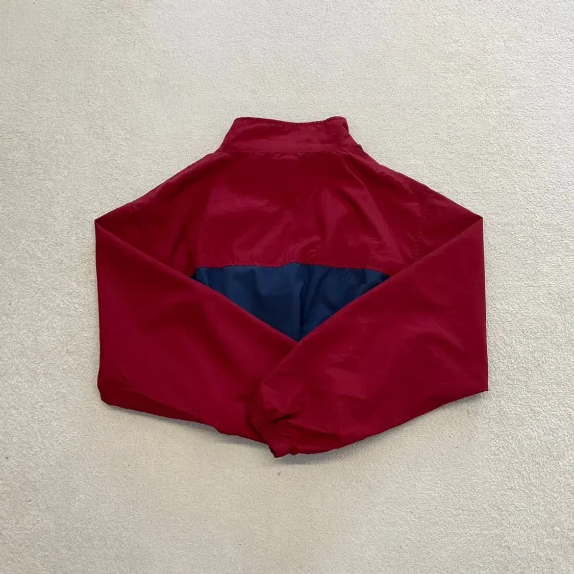 나이키 여성 크롭 바람막이 리메이크 버건디 상품이미지7