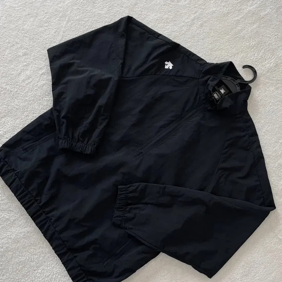 데상트 신형 아노락 바람막이 XL 105 상품이미지3