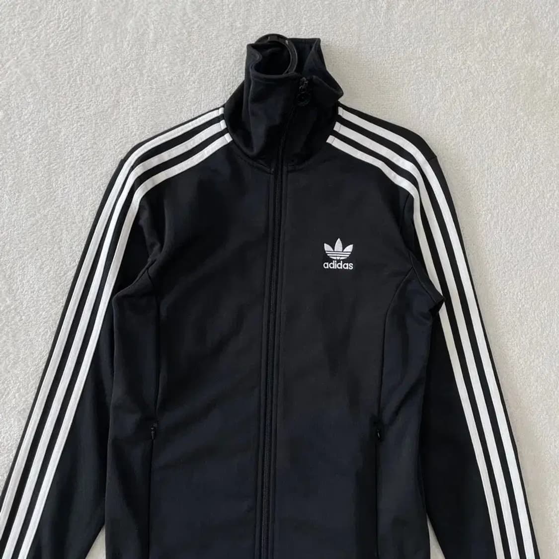 아디다스 유로파 블랙 져지 90 상품이미지2