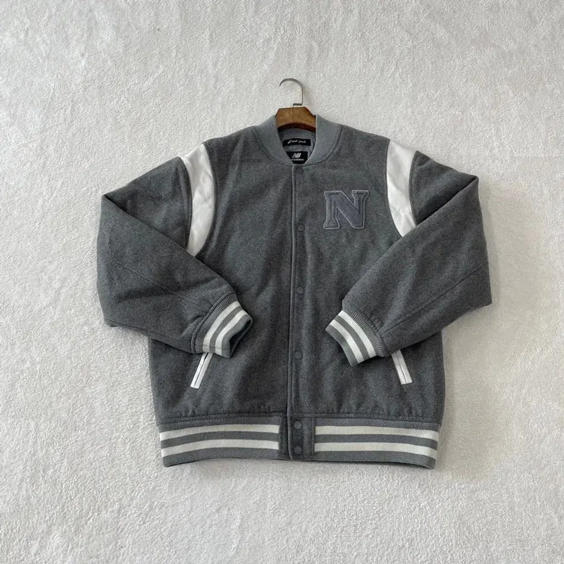 뉴발란스 신형 바시티 울자켓 M 95 상품이미지1