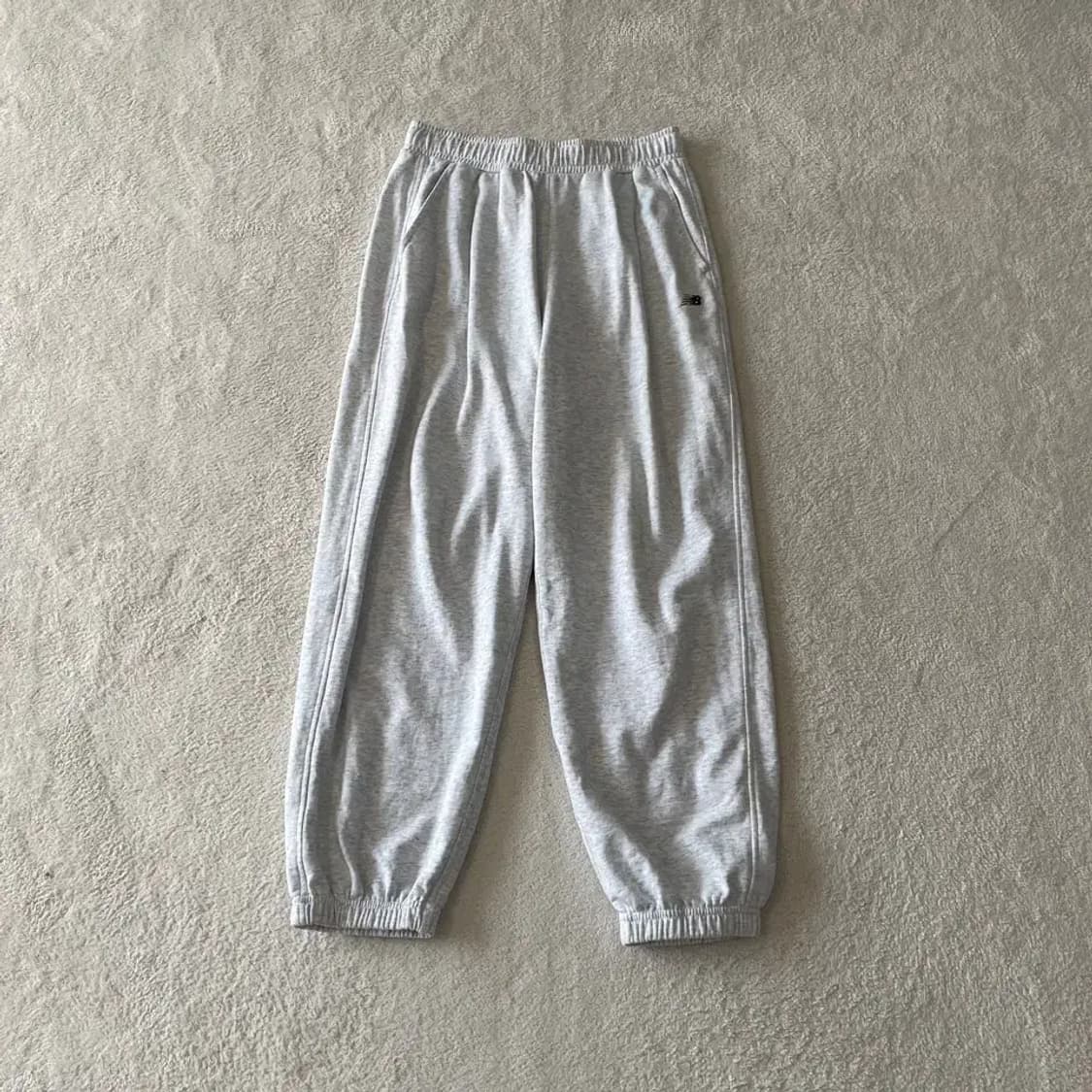 M 뉴발란스 남자 헤더그레이 트레이닝 바지 상품이미지1