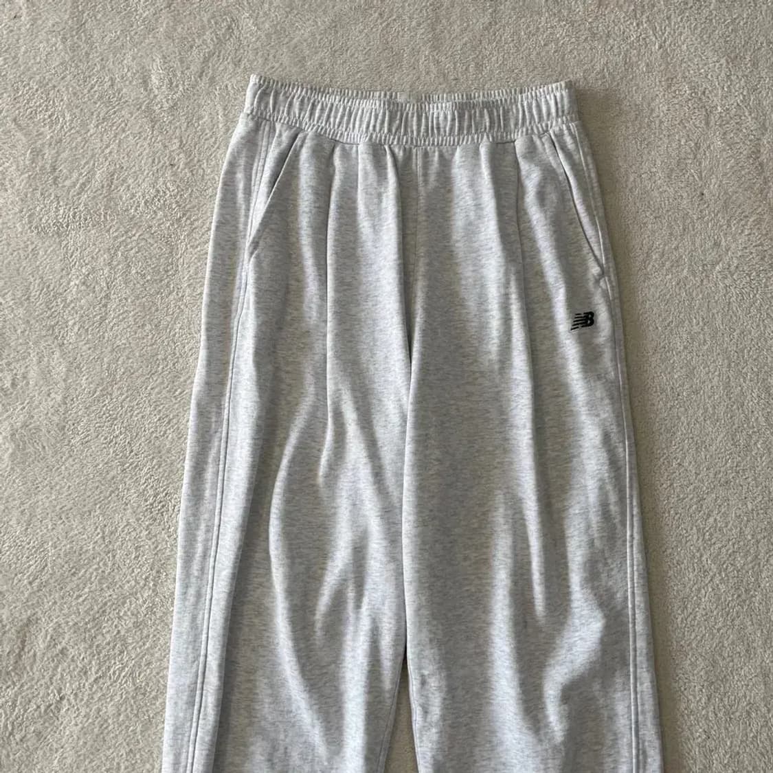 M 뉴발란스 남자 헤더그레이 트레이닝 바지 상품이미지2