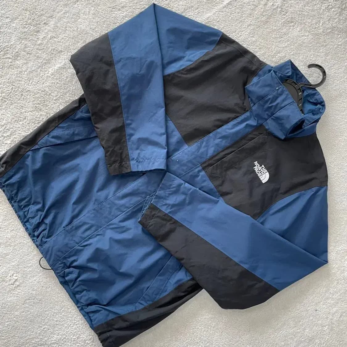 L 노스페이스 드라이벤트 바람막이 100 상품이미지3