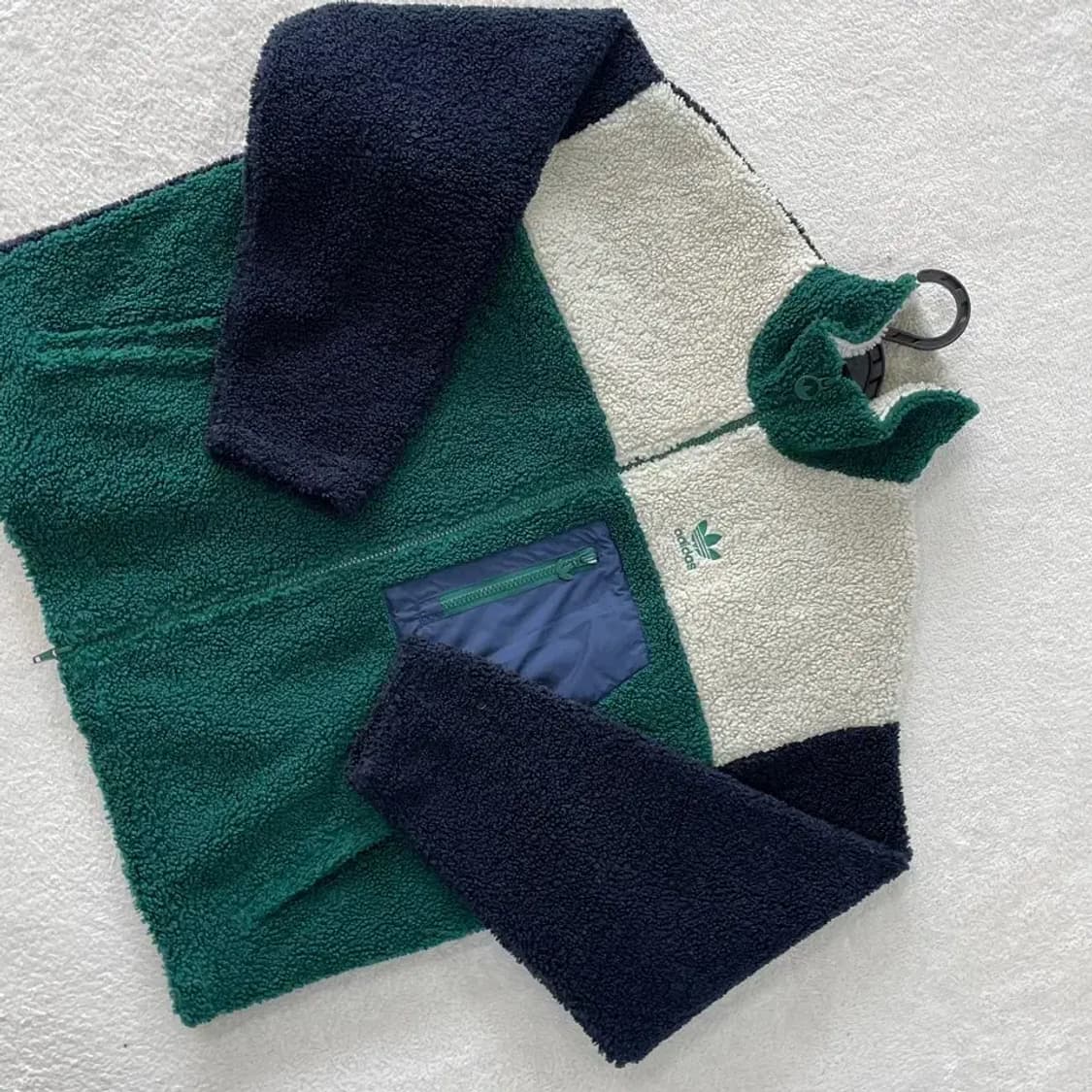 아디다스 여성 쉐르파 후리스자켓 S 상품이미지3