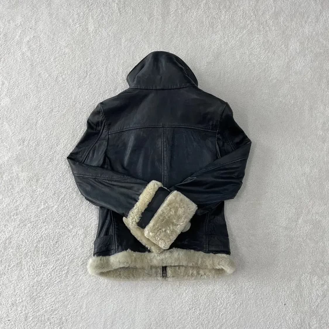 XS 디젤 여성 양가죽 무스탕 시어링 자켓 상품이미지5