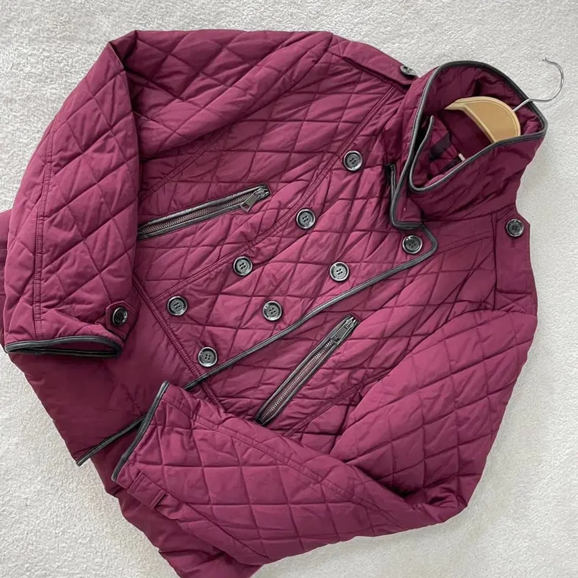 XL 버버리 여성 퀼팅 구스패딩 자켓 상품이미지3