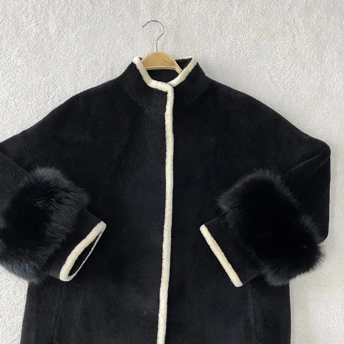 95 까스텔바작 여성 폭스 무스탕자켓 상품이미지2