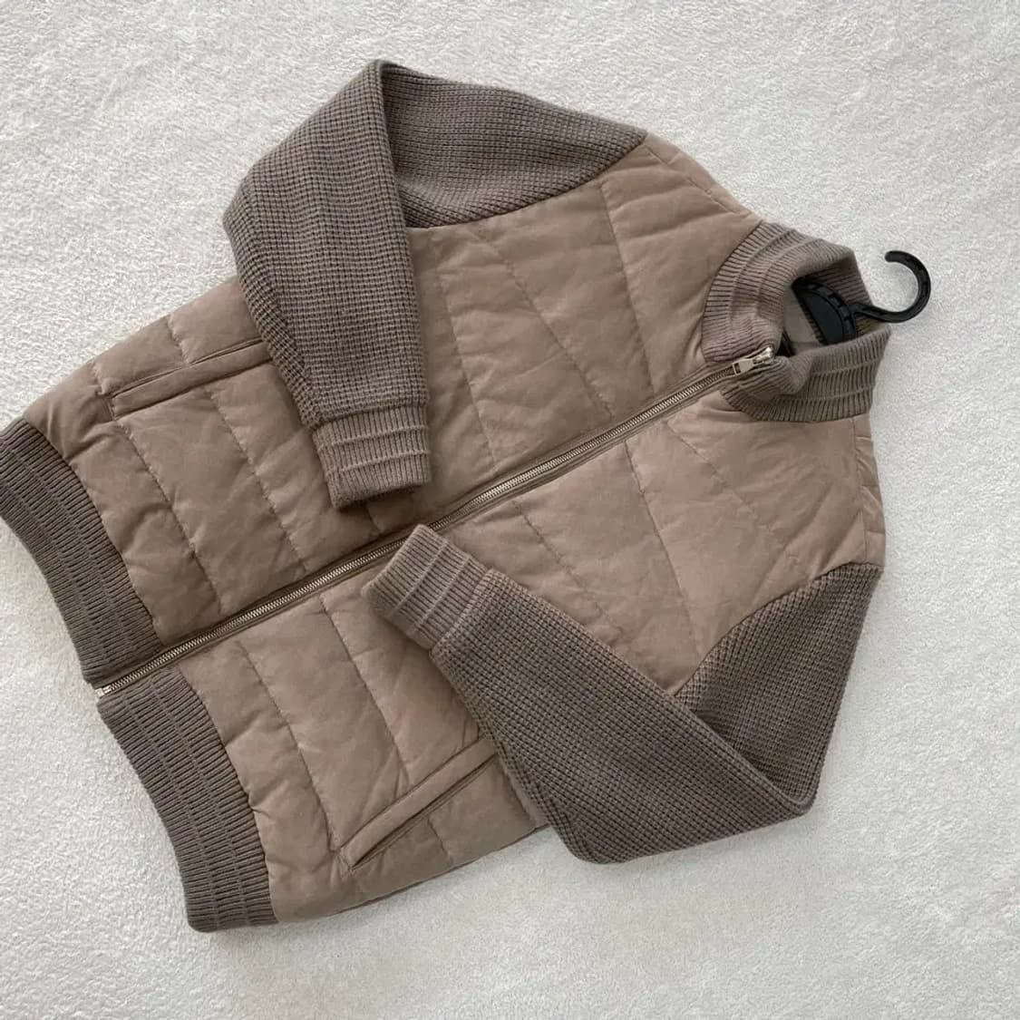 95-100 케네스콜 남성 구스 니트패딩 자켓 M-L 상품이미지3