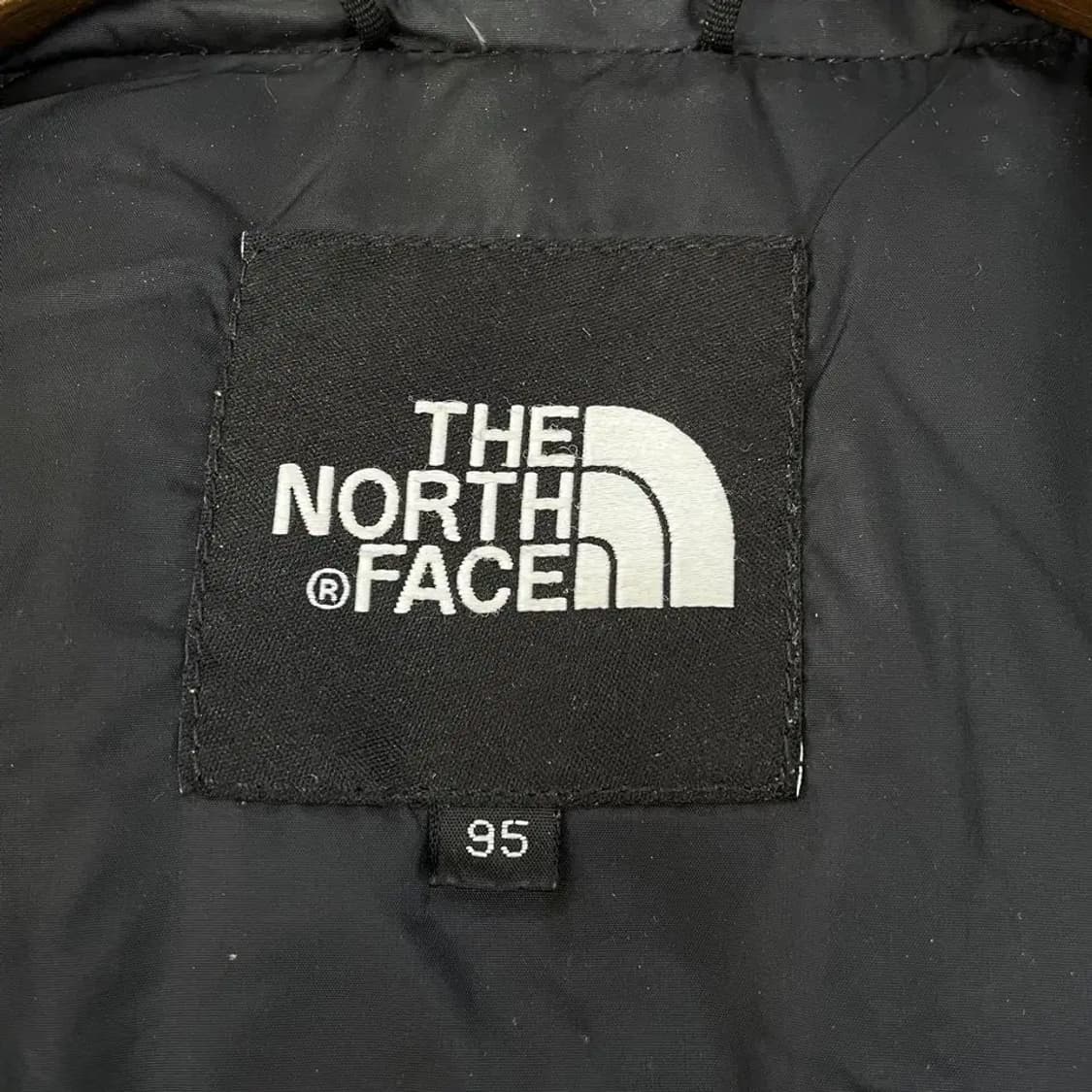 M 노스페이스 눕시 700 블랙 구스 패딩 95 상품이미지2