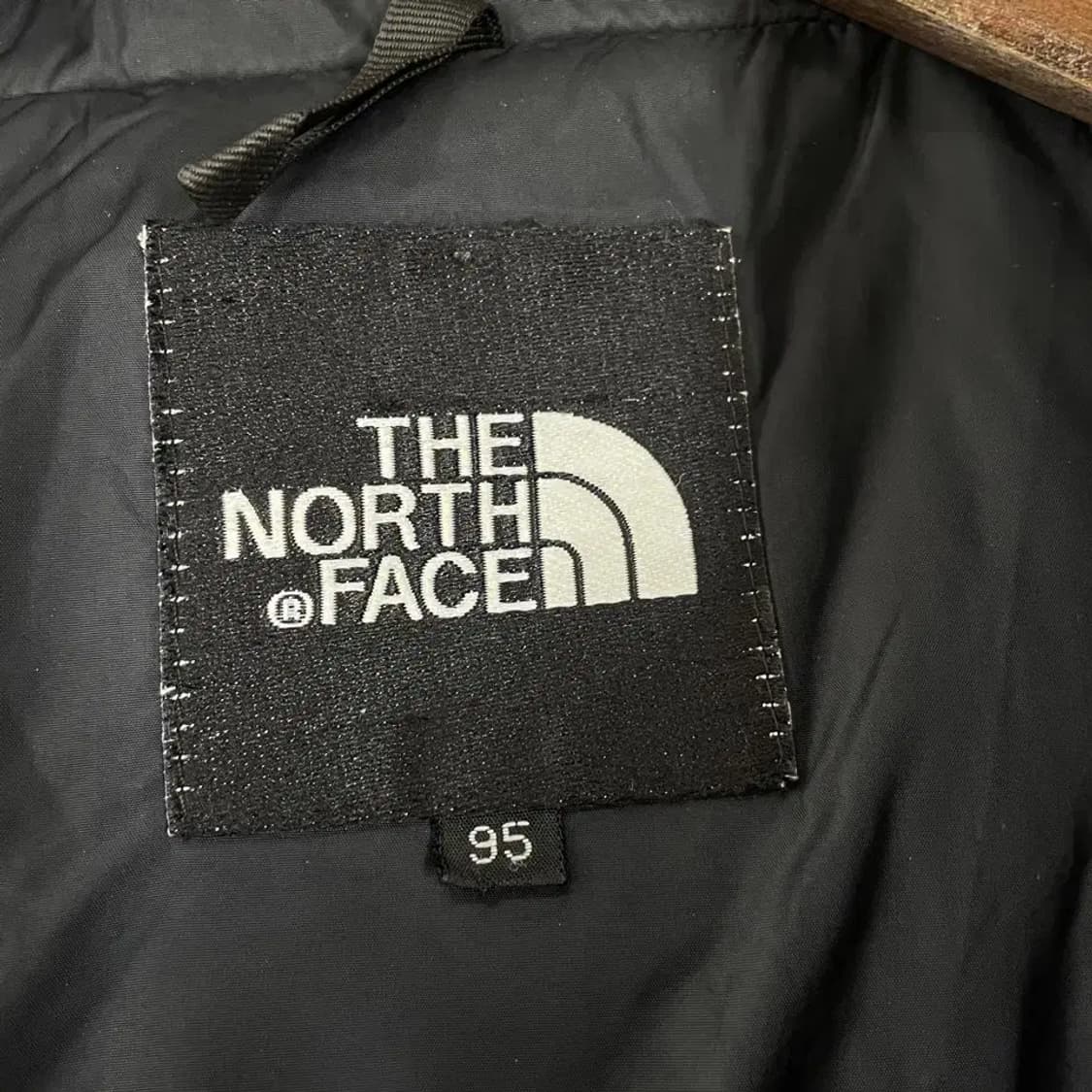 M 노스페이스 눕시 700 블랙 패딩 95 상품이미지4