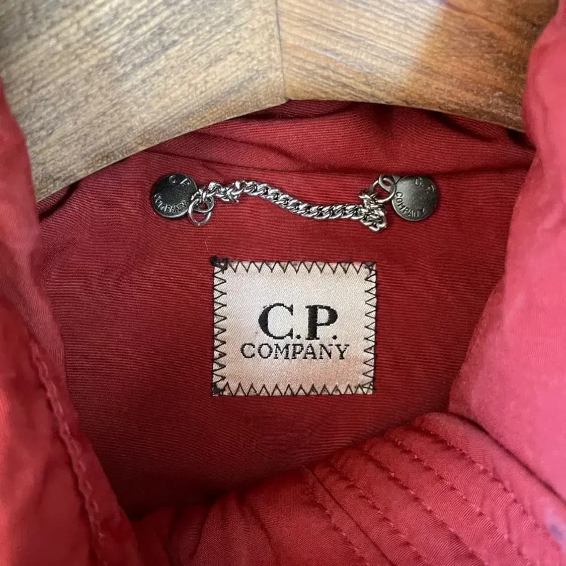 CP컴퍼니 고글 다운패딩 95 M 상품이미지4