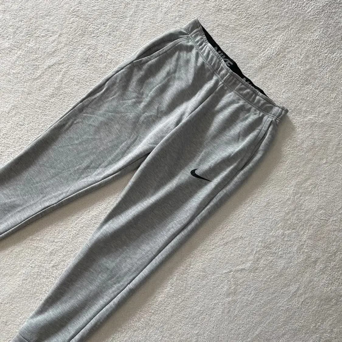 L 나이키 기모 트레이닝 바지 상품이미지3