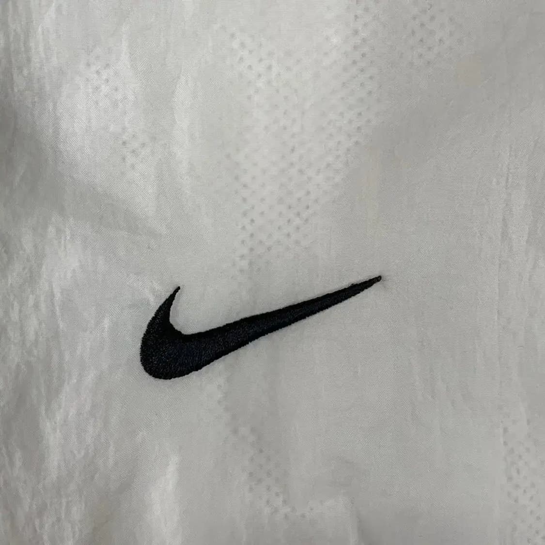 L 나이키 백로고 나일론 바람막이 100 상품이미지5