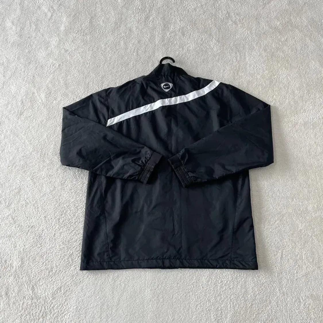 L 나이키 블랙 스우시 바람막이 100 상품이미지7