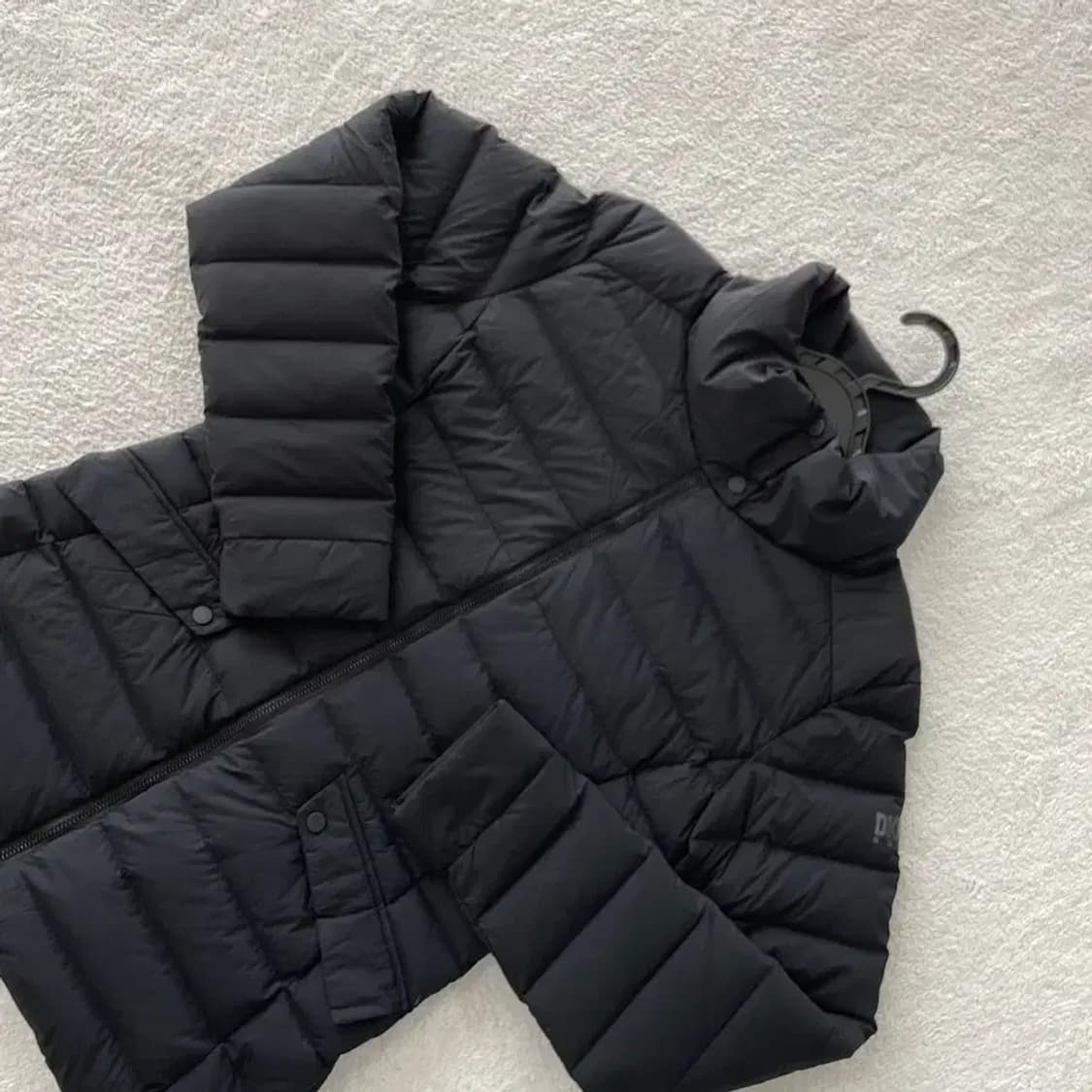 [M] DKNY 골프 여성 구스다운 경량패딩 상품이미지3