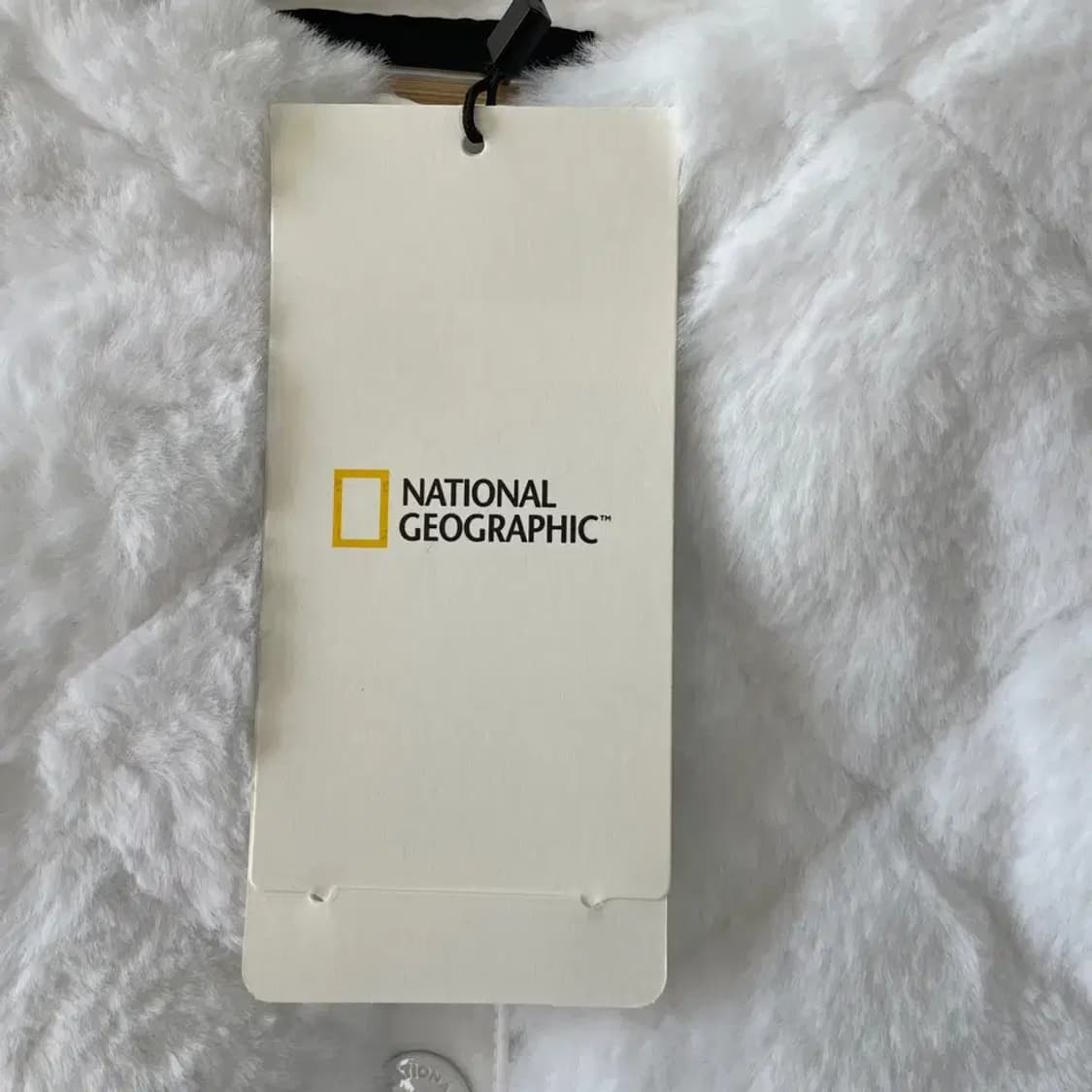 (새상품) M 내셔널 여성 에코퍼 퀼팅 후리스자켓 지오그래픽 상품이미지4