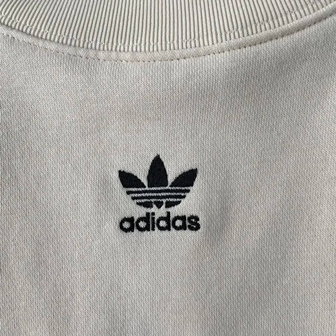 S 아디다스 여성 신형 기모 맨투맨 상품이미지5