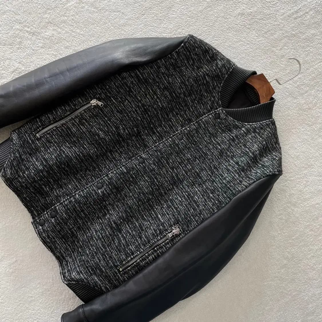 XL 솔리드옴므 가죽 바시티 패딩 블루종 자켓 105-110 상품이미지3