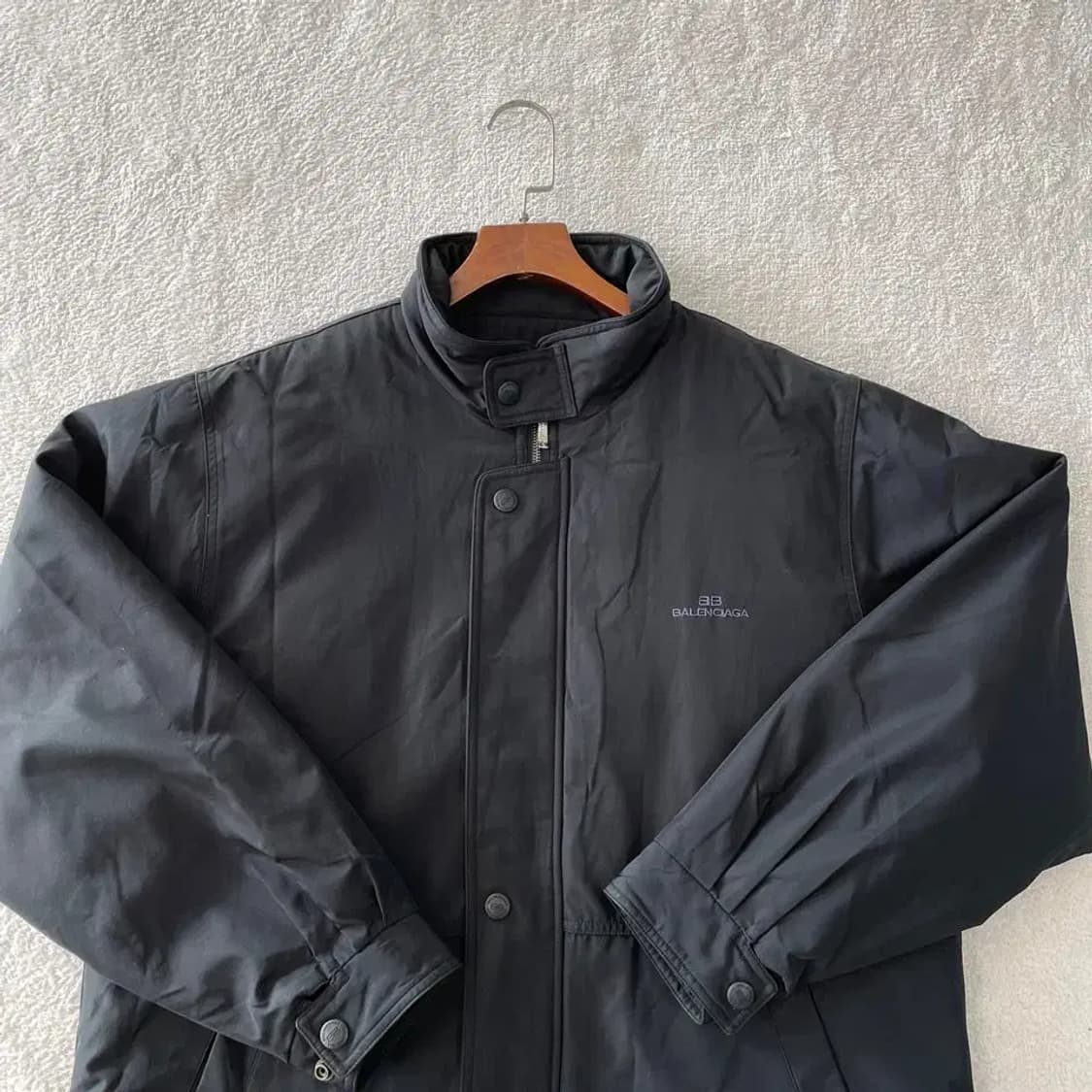 L 발렌시아가 올드스쿨 다운 패딩 자켓 105 입생로랑 상품이미지2