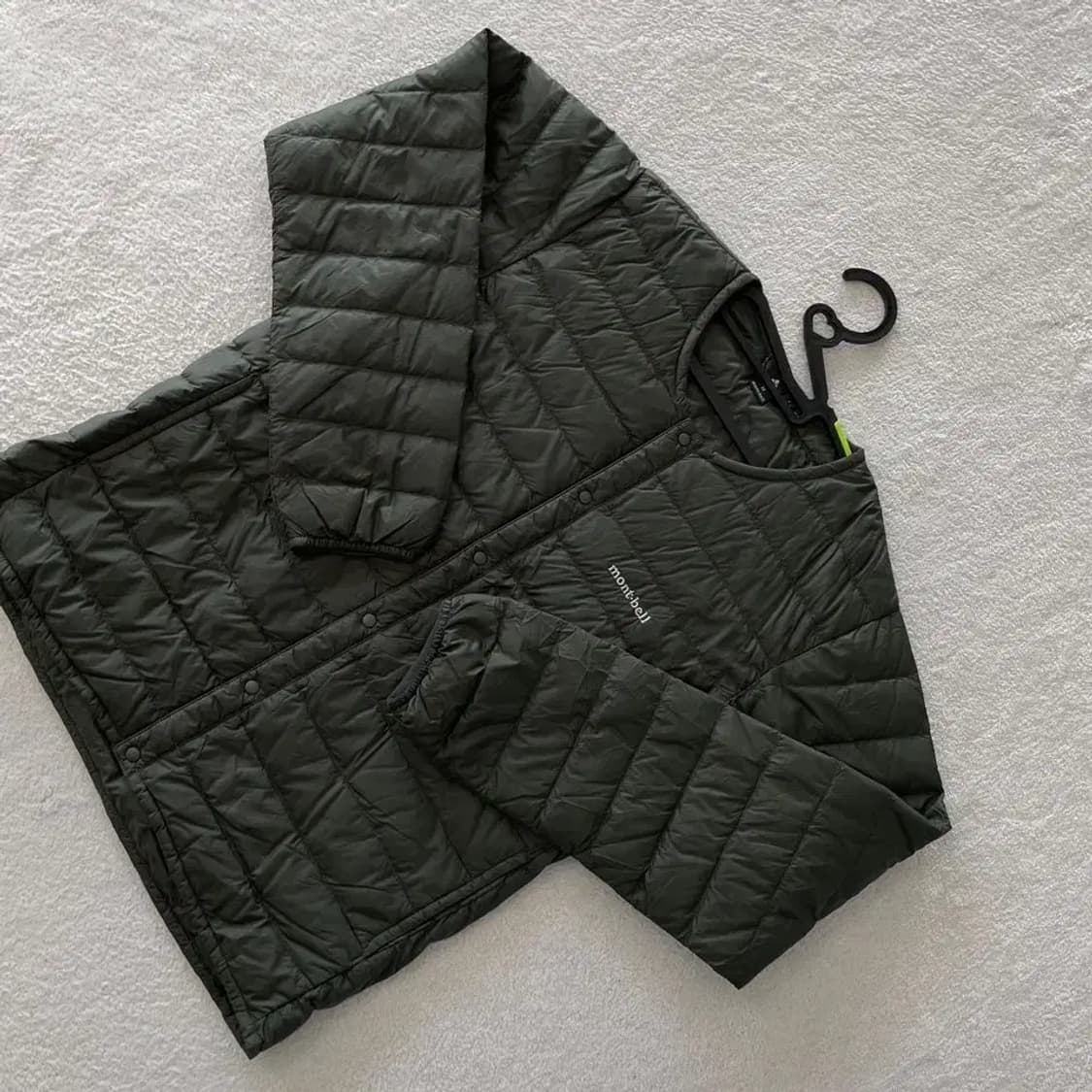 M 몽벨 수페리어 구스 800 경량패딩 95 남성 카키 상품이미지3