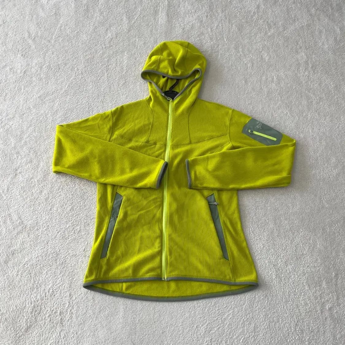 L 아크테릭스 여성 칼리버 폴라텍 후리스 후드자켓 상품이미지1