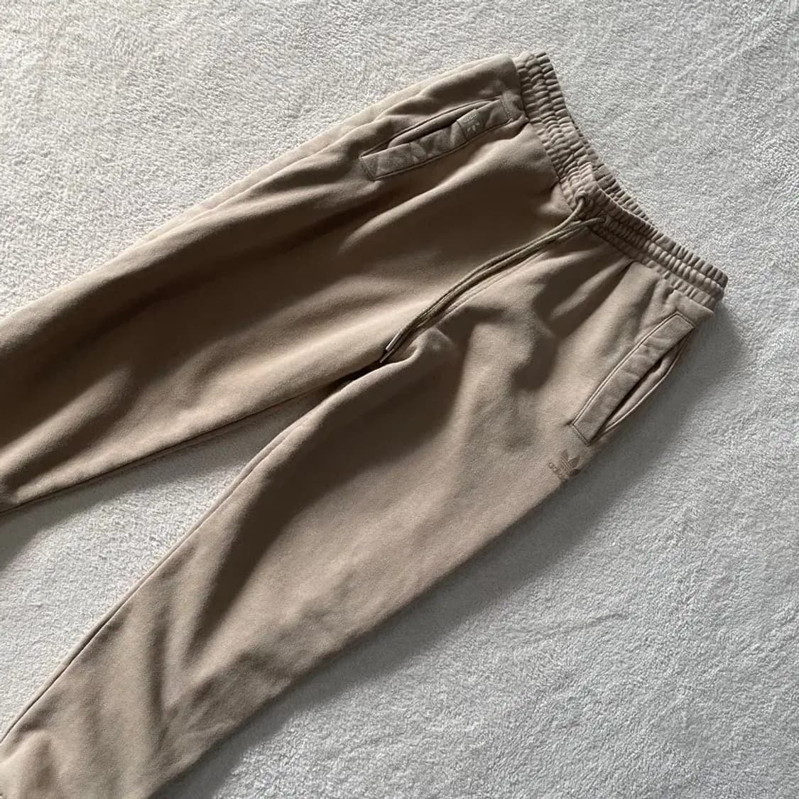 M 아디다스 에센셜 가을겨울 트레이닝 바지 남성 상품이미지3