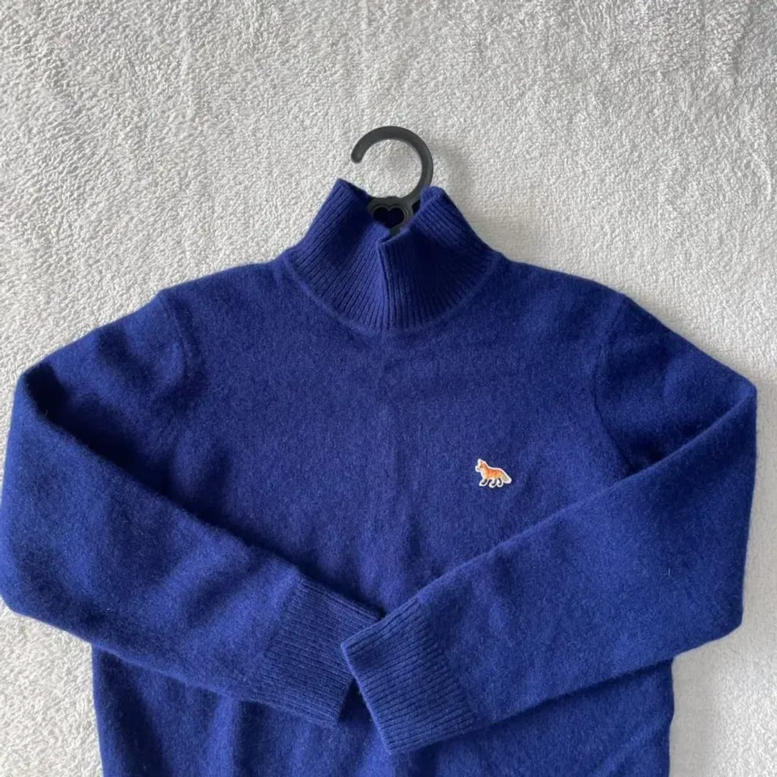 메종키츠네 여성 베이비폭스 터틀넥 니트 상품이미지2