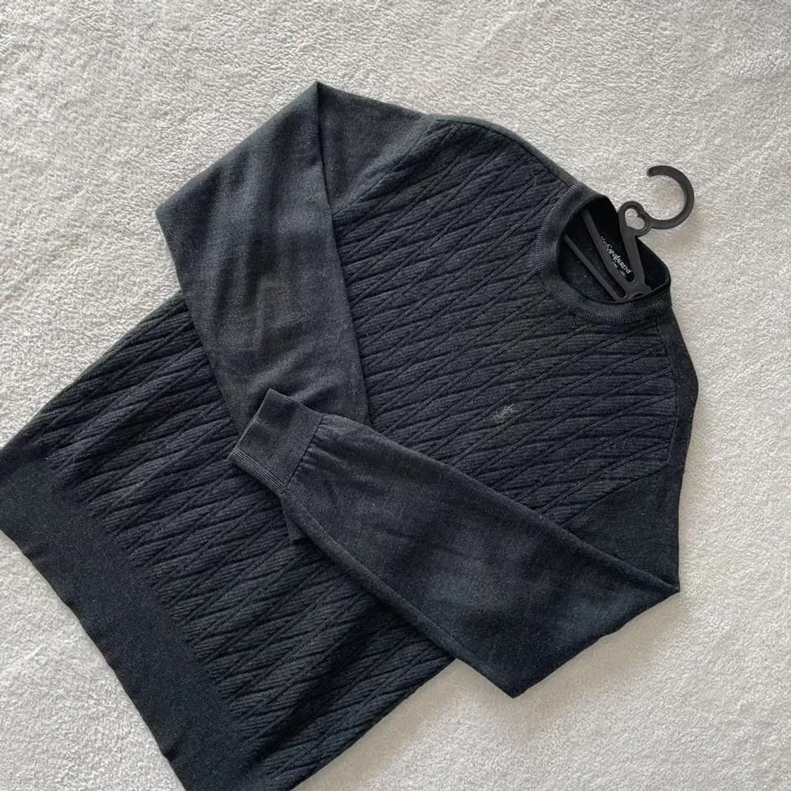 입생로랑 올드스쿨 니트 95 M 상품이미지3