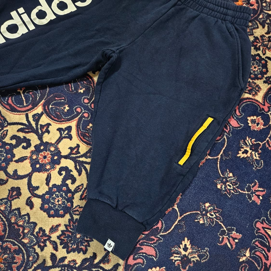 아디다스 오리지널 사이드 레터링 7부 조거 팬츠 M(95) 상품이미지3