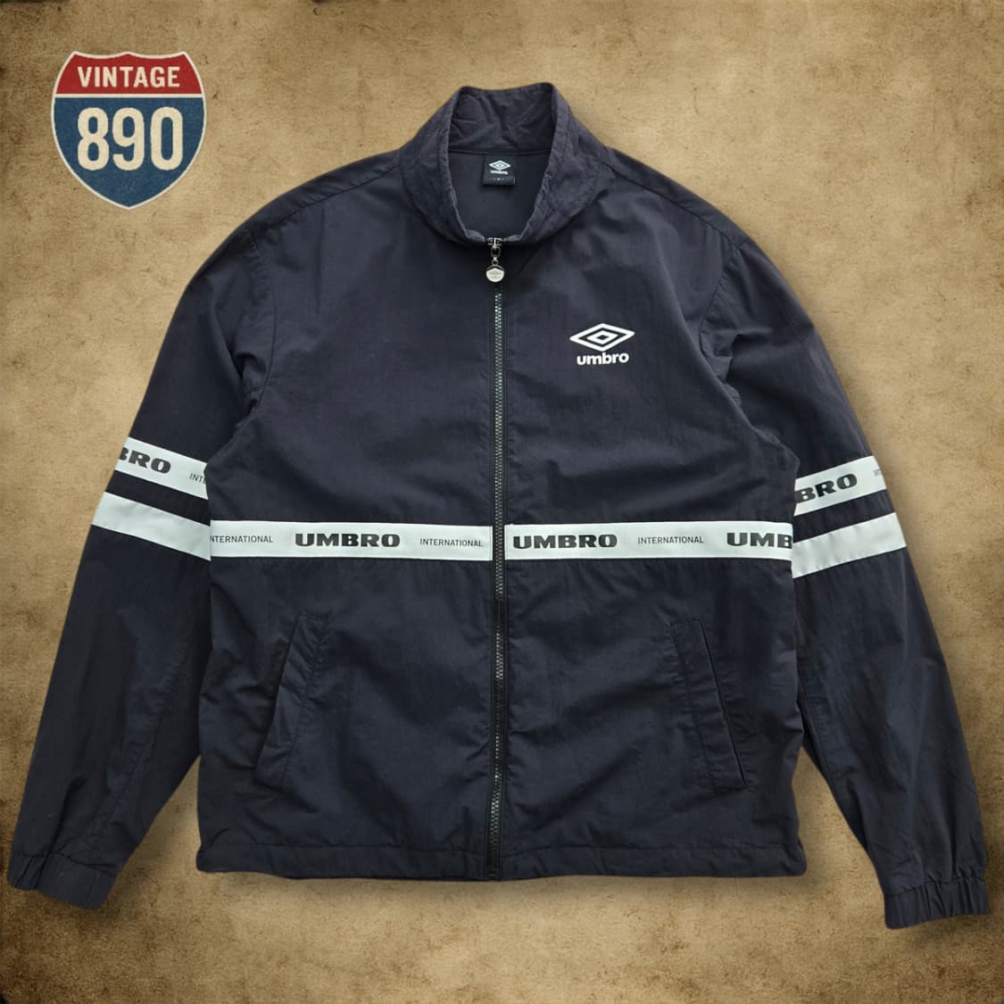 [95] umbro 엄브로 올드스쿨 바람막이 코치자켓 상품이미지1