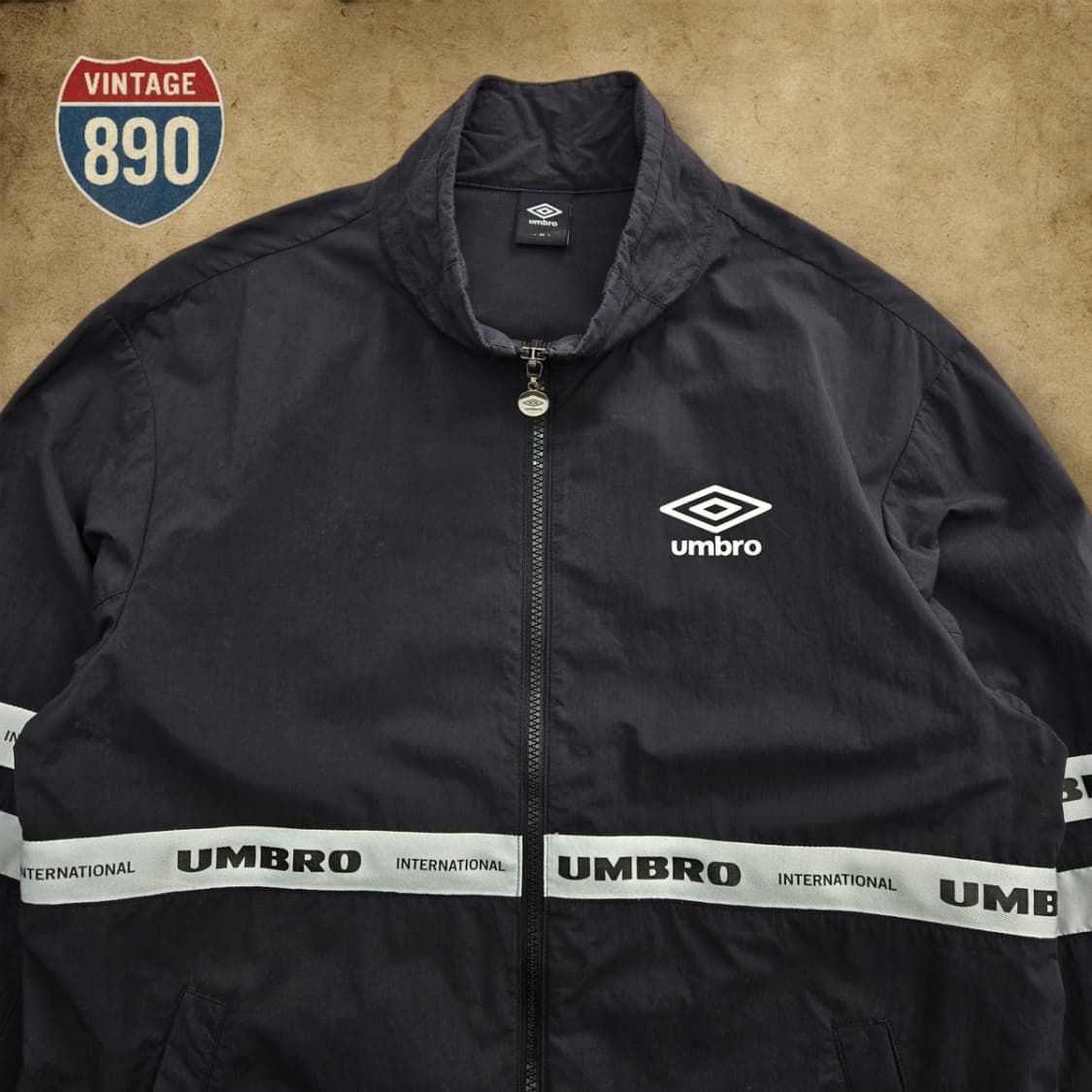 [95] umbro 엄브로 올드스쿨 바람막이 코치자켓 상품이미지2