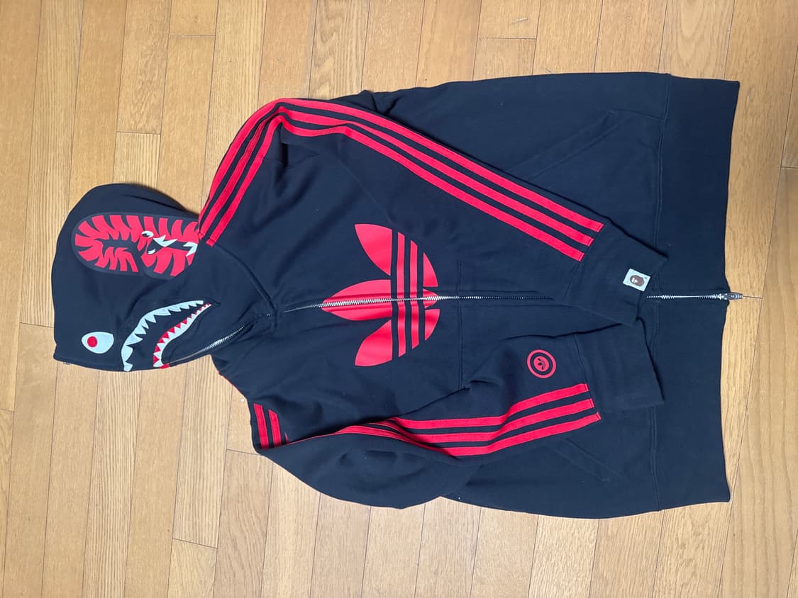 아디다스 베이프 콜라보 샤크후드 XL사이즈 팝니다 상품이미지2