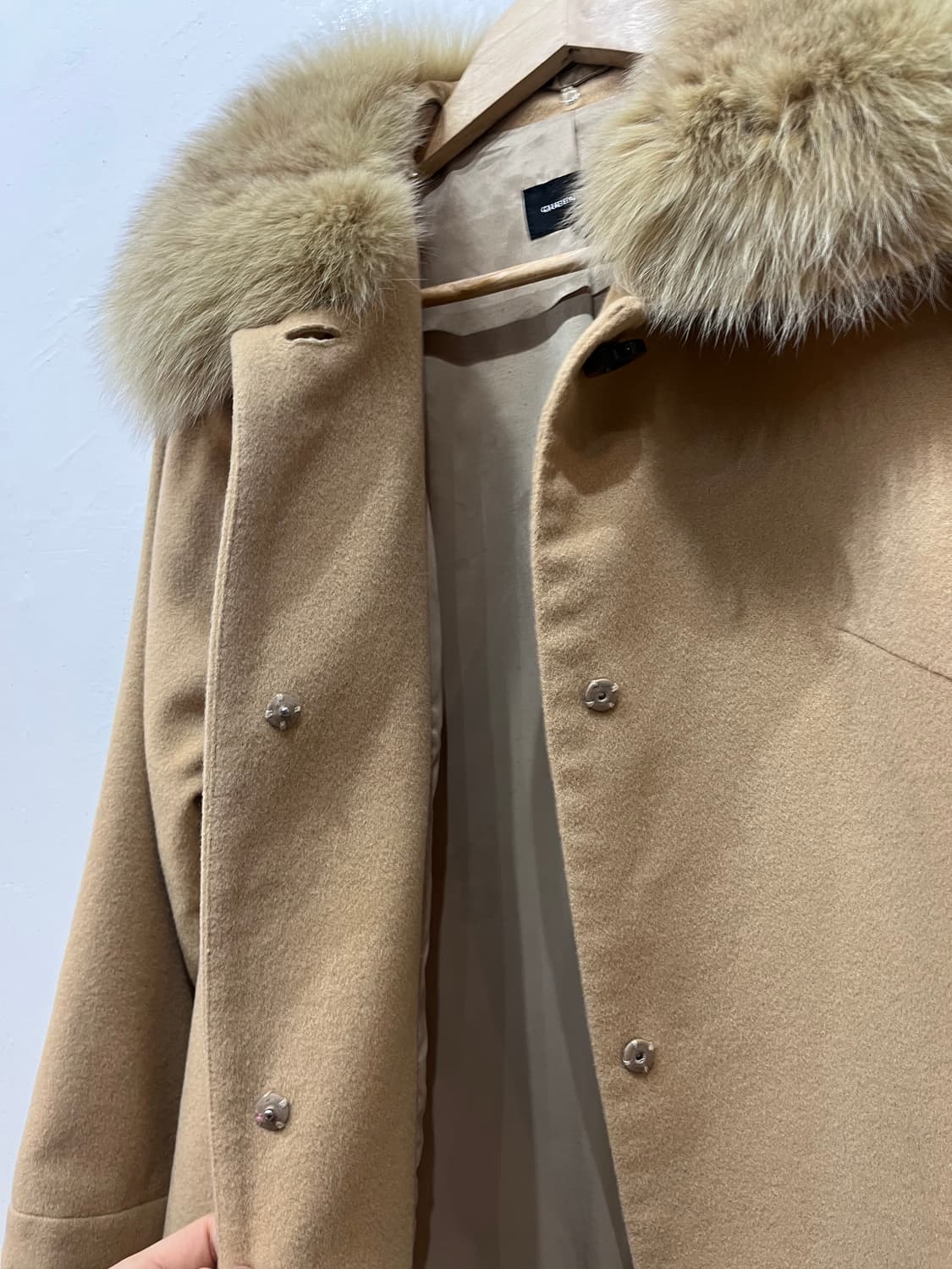 QUEENS COURT 퓨어울 폭스퍼 하프코트 자켓 우먼즈 상품이미지2