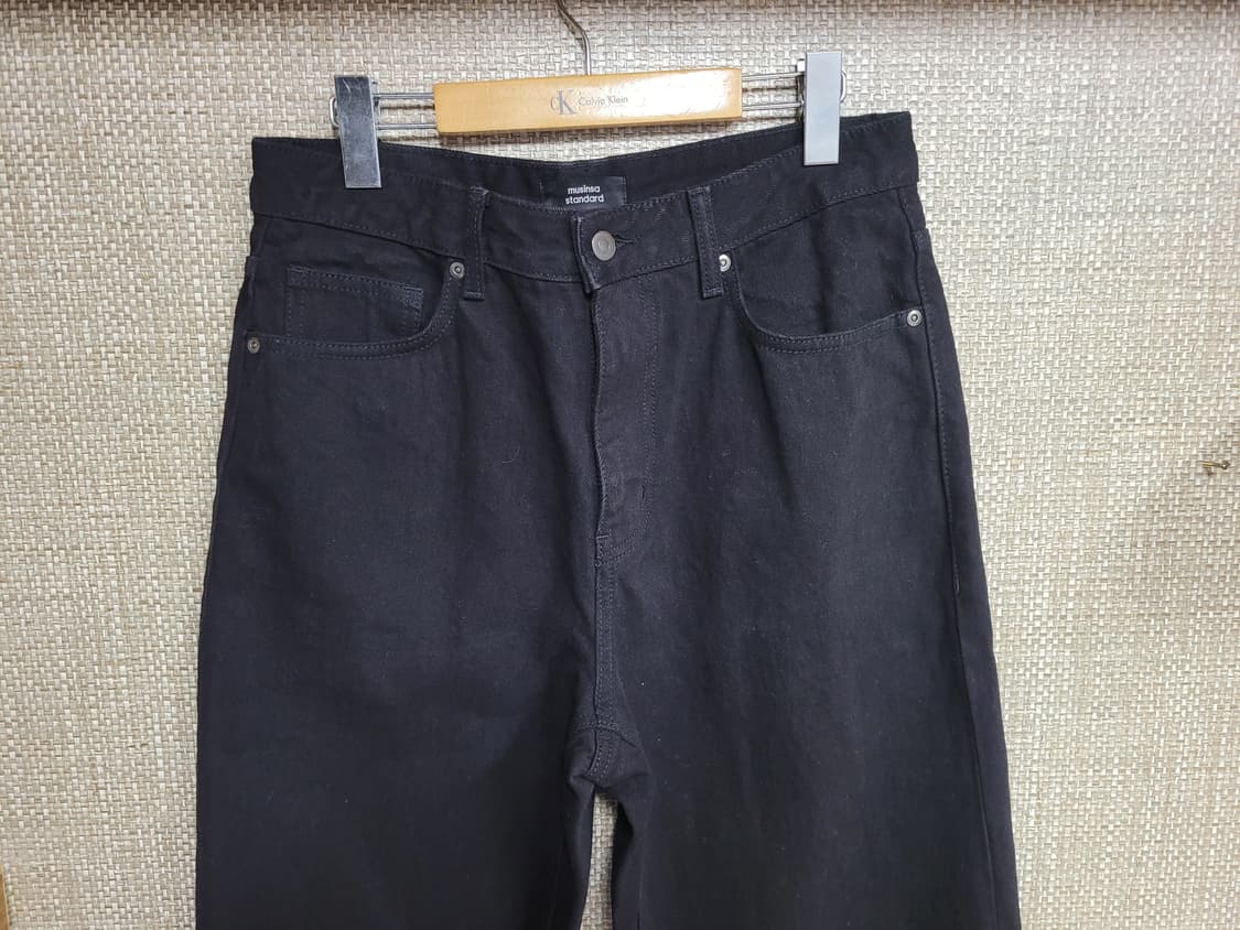 31인치 무신사스탠다드 와이드핏 청바지 흑청 새상품  상품이미지2
