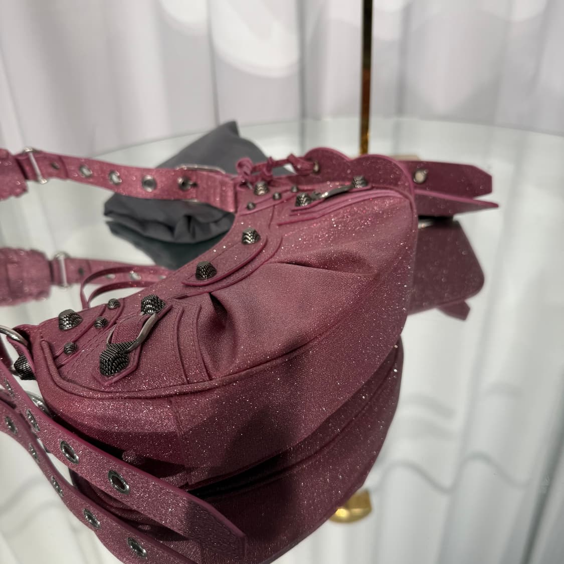 발렌시아가 핑크 르 카골 숄더백 XS  상품이미지6