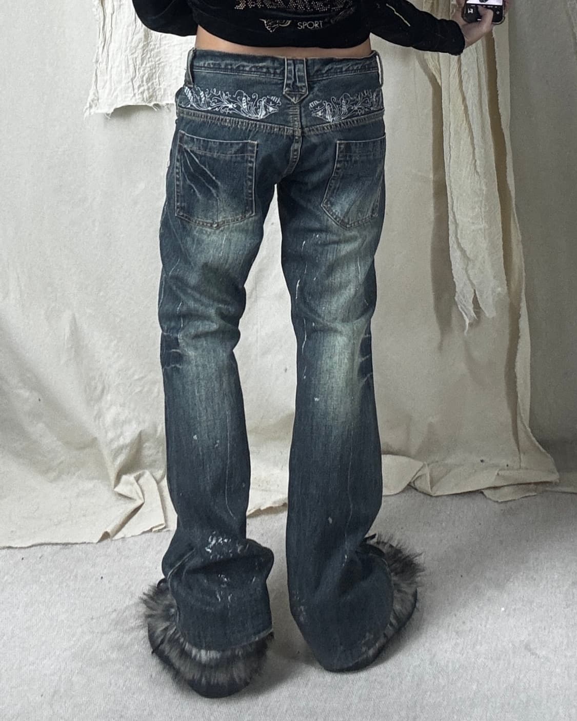 페인팅디테일 워싱 데님펜츠 상품이미지1