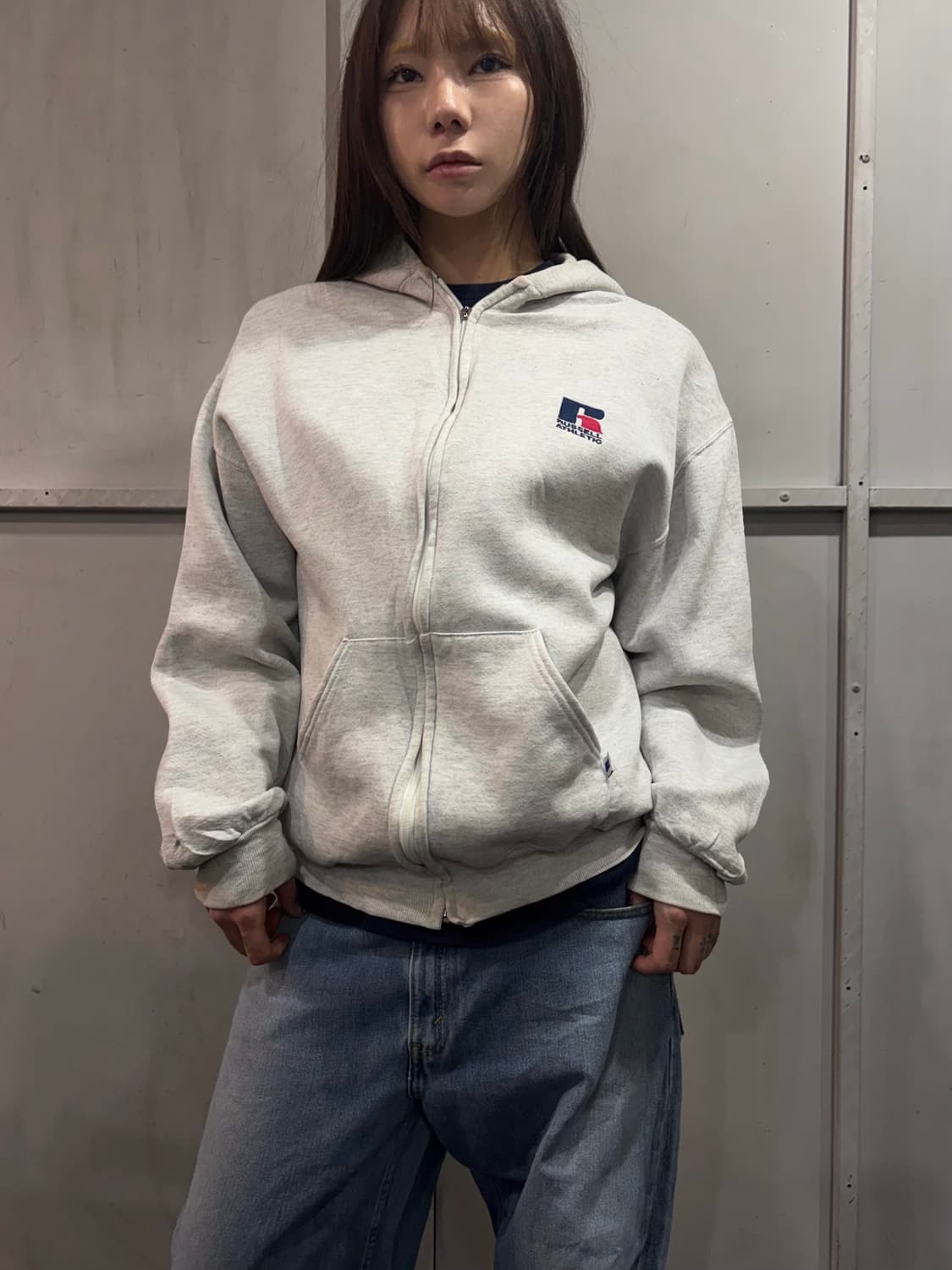 90s RUSSELL white logo hood zip-up 상품이미지3