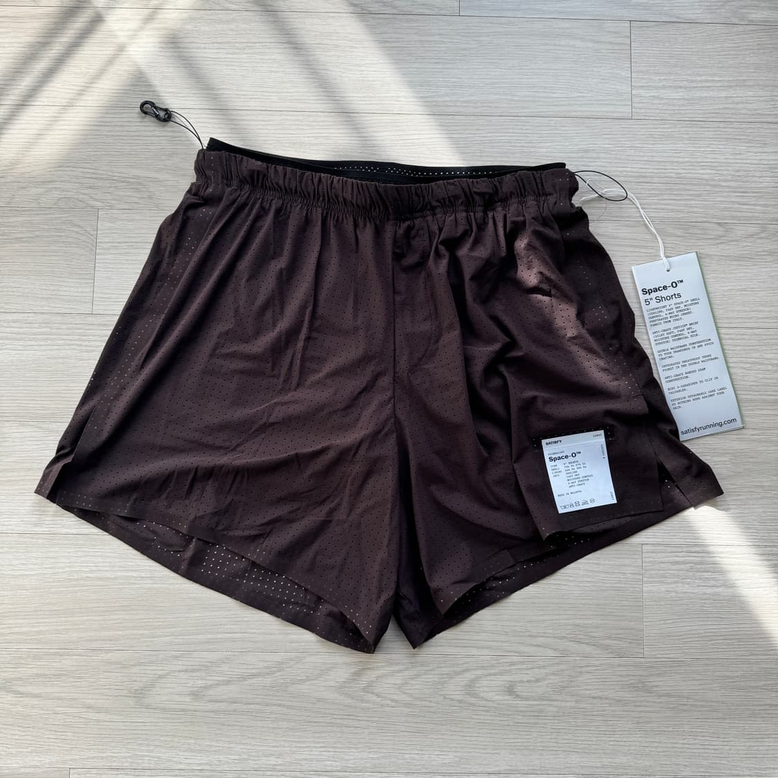 SATISFY 새티스파이 / 스페이스-오 5인치 쇼츠 딥 마호가니 / S 상품이미지1