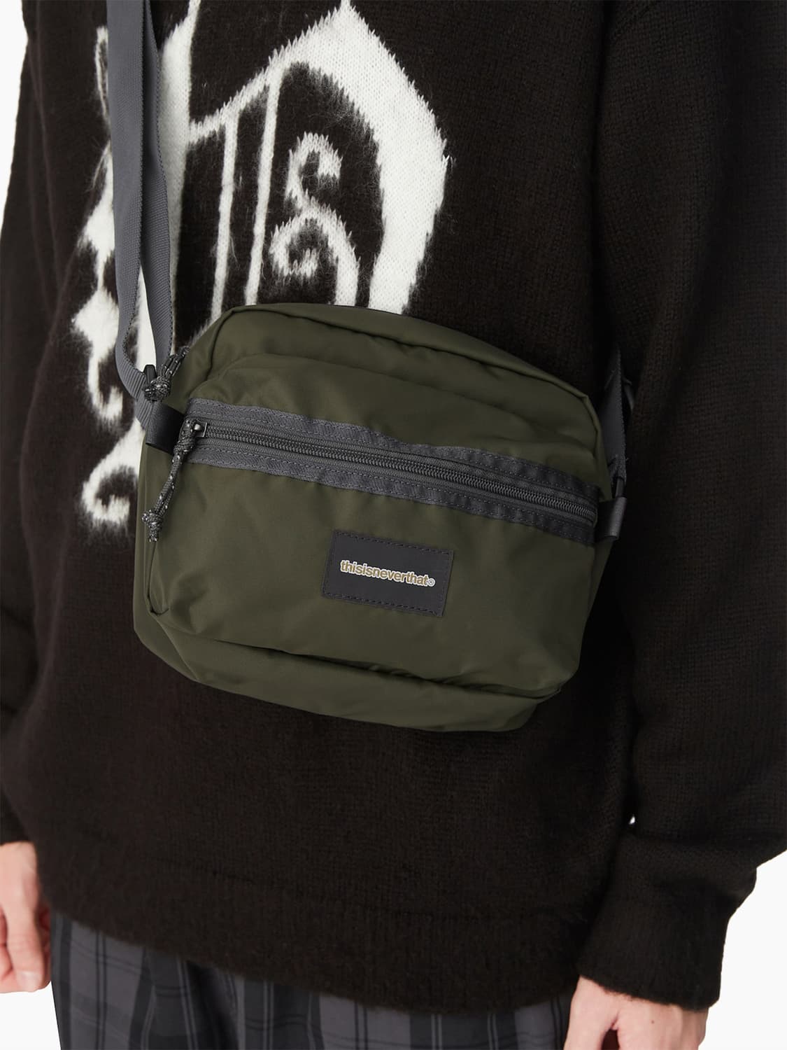 디스이즈네버댓 코듀라 나일론 크로스백 가방 올리브 그린 상품이미지5