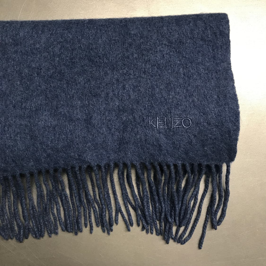 겐조 캐시미어 로고 머플러 블루 상품이미지3