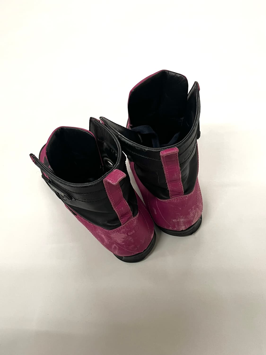 디올 옴므 크리스 반 아쉐 레더 하이탑 스니커즈 상품이미지9