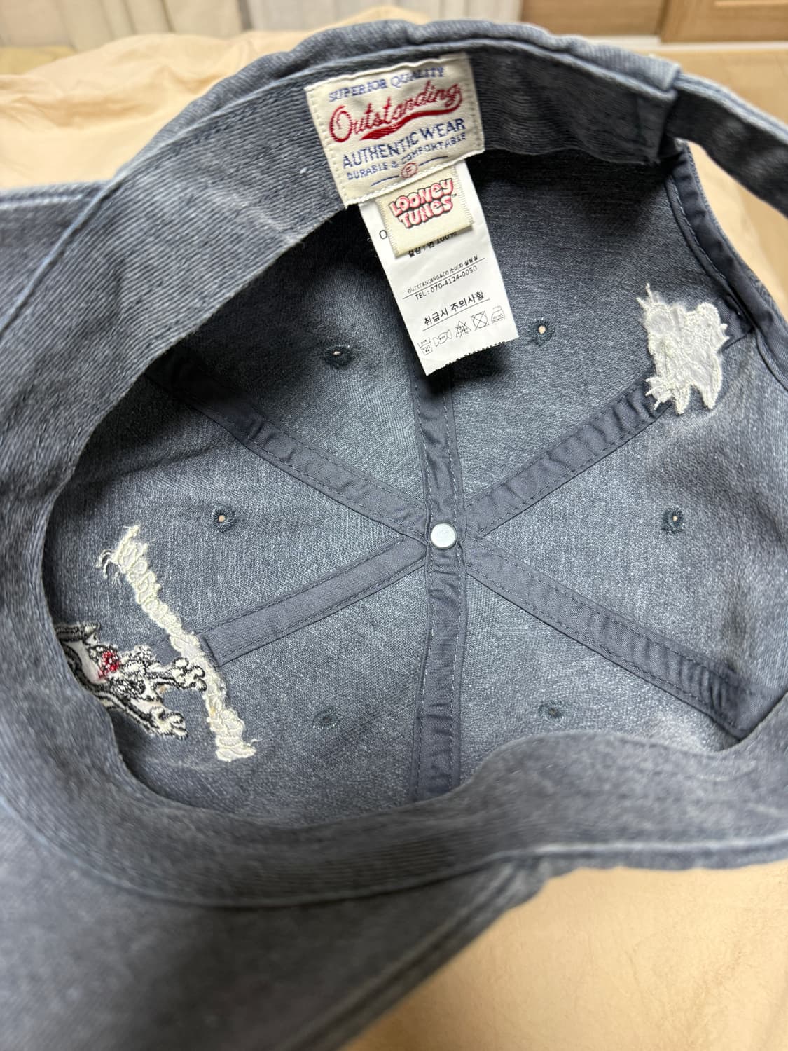 아웃스탠딩X루니툰즈 볼캡 상품이미지3