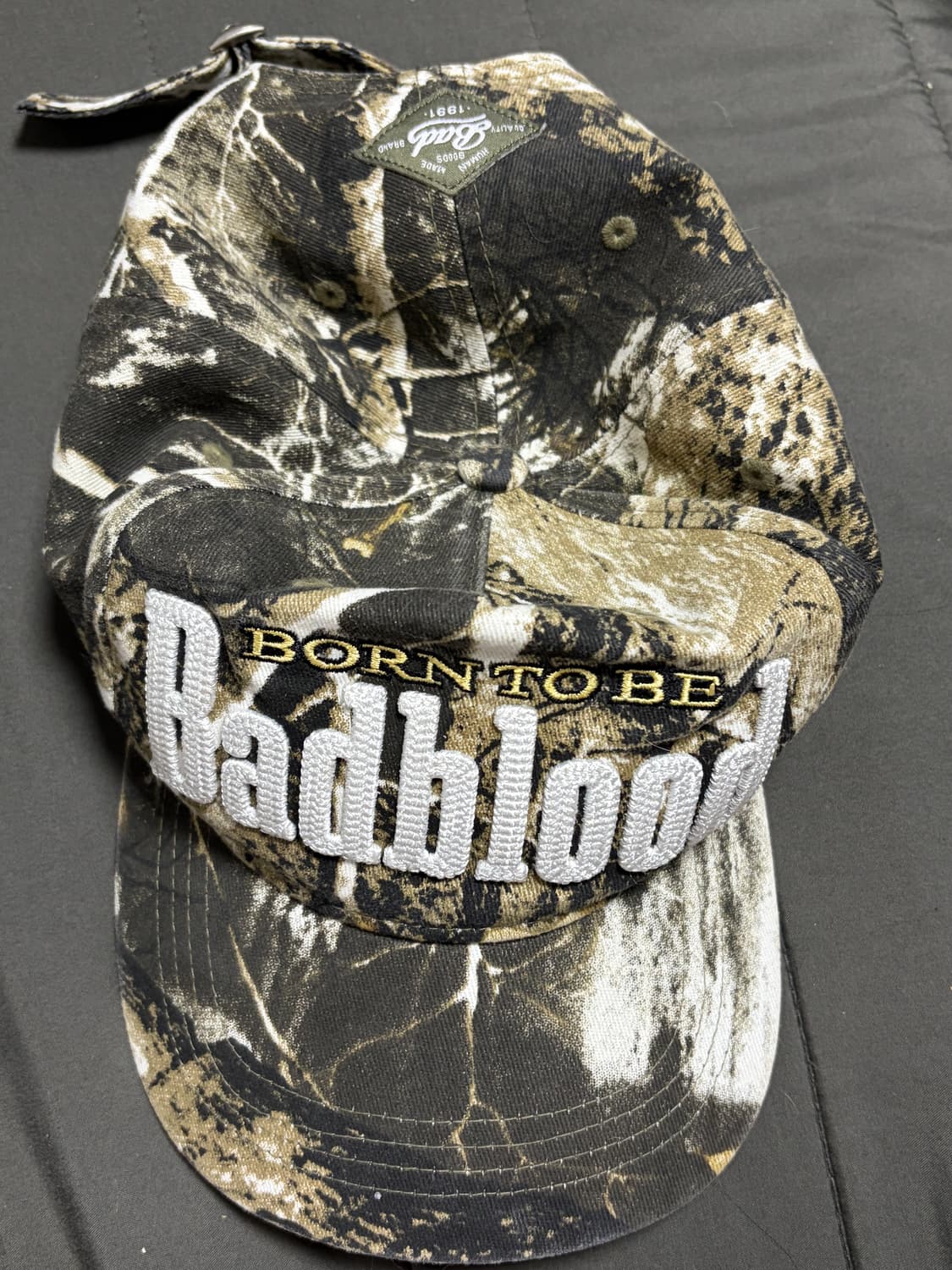 배드블러드 born to be 볼캡 모자 상품이미지3
