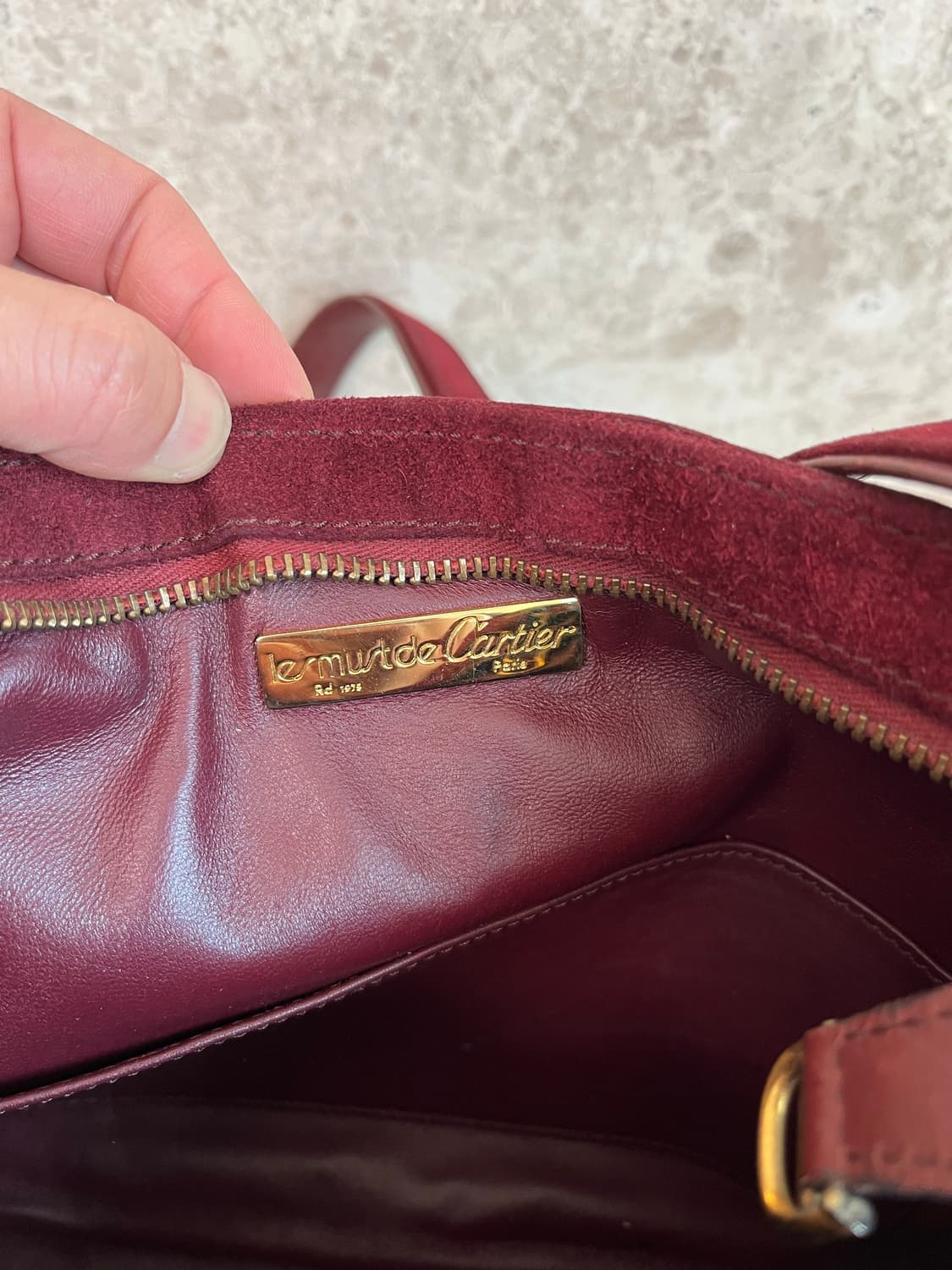 까르띠에 버건디 스웨이드 숄더백 상품이미지7